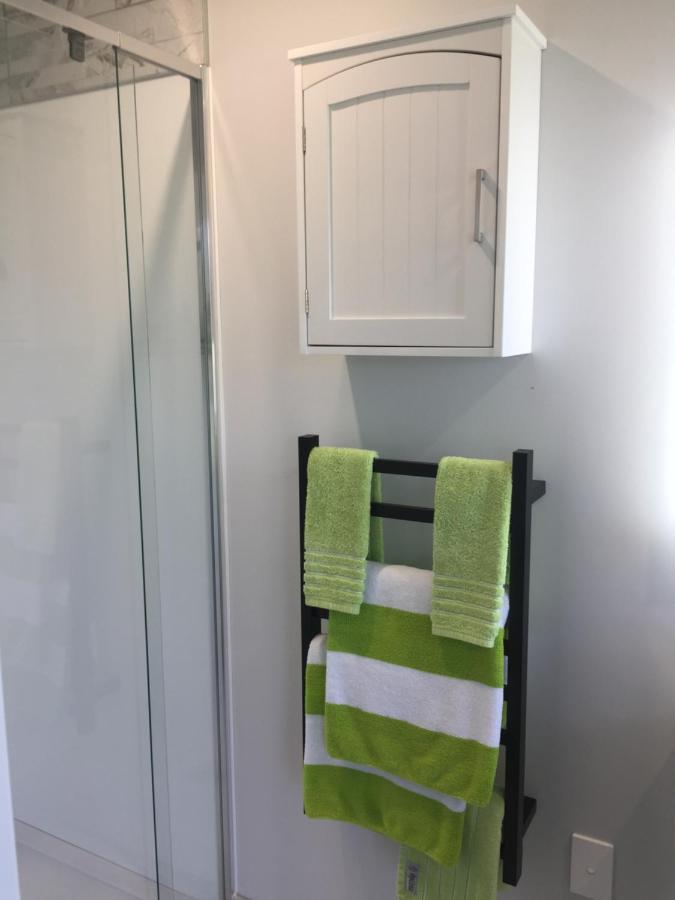 Veld View Bed And Breakfast Tuakau Luaran gambar