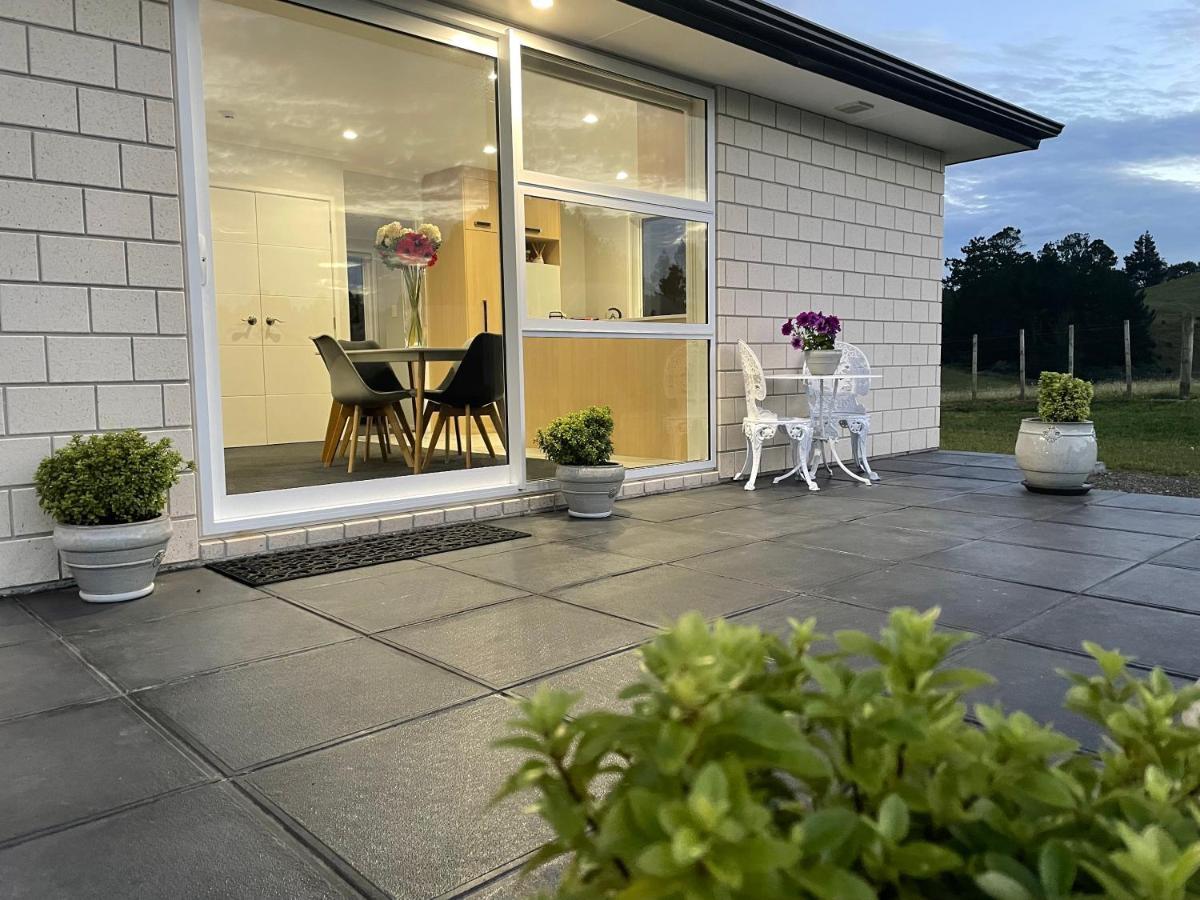 Veld View Bed And Breakfast Tuakau Luaran gambar