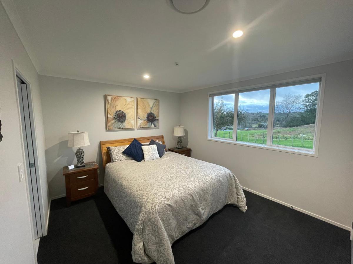 Veld View Bed And Breakfast Tuakau Luaran gambar