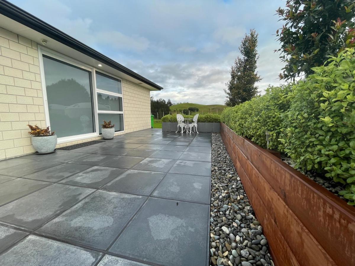Veld View Bed And Breakfast Tuakau Luaran gambar