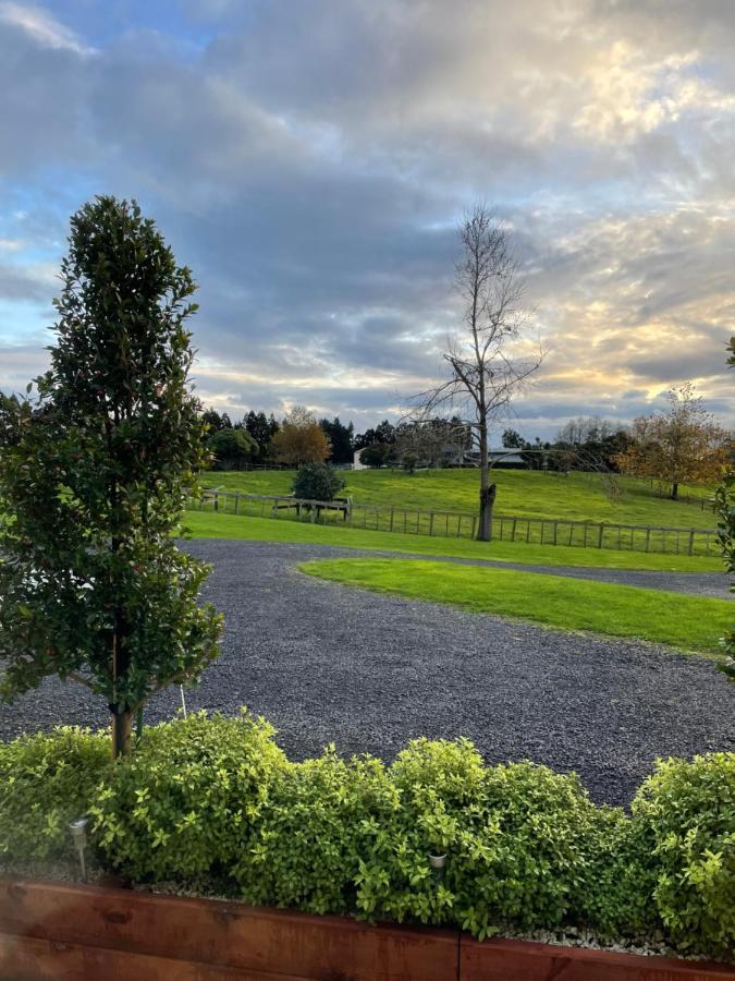 Veld View Bed And Breakfast Tuakau Luaran gambar